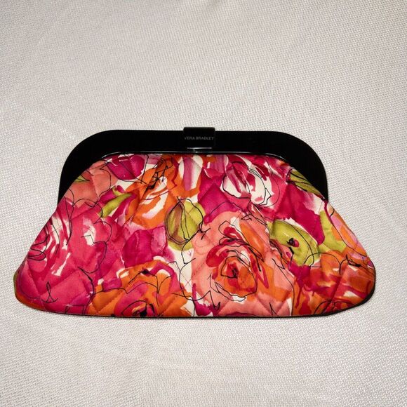 ✨ Vera Bradley Vintage Rose Millie Floral Quilted Satin Clutch ✨ - Picture 4 of 9